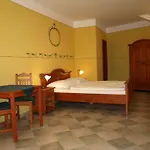 Amadeus & 3* 체스키크룸로프