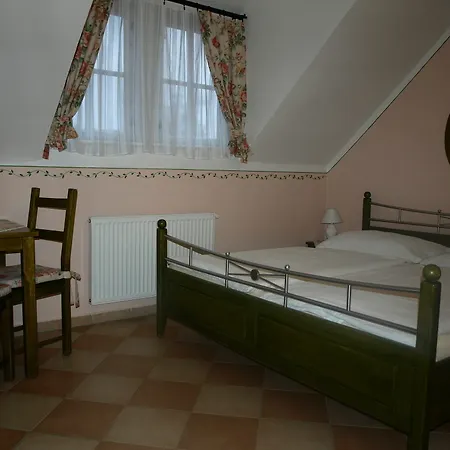 Amadeus & 3* Český Krumlov