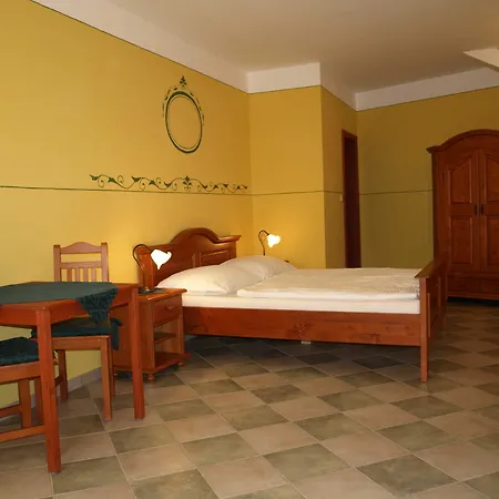 Amadeus & 3* Český Krumlov