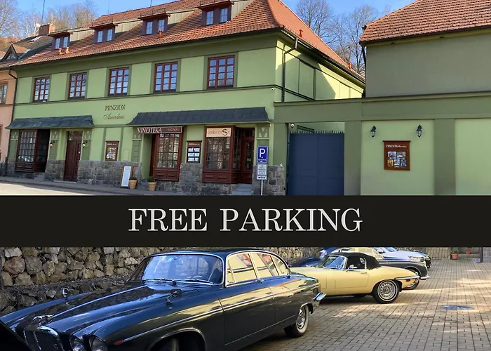 Amadeus & 게스트하우스